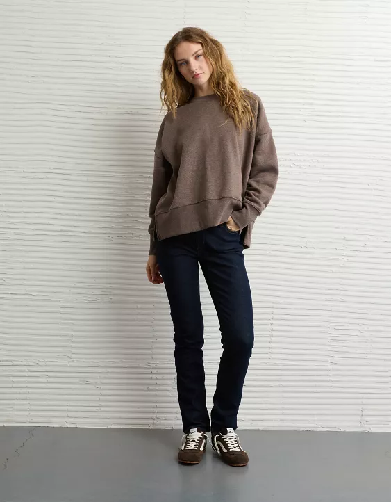 AE Everyday Luxe Oversized Sweatshirt - Image 5