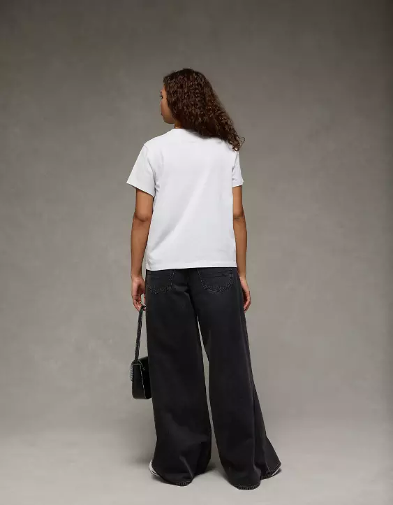 AE Short Sleeve Classic T-Shirt - Image 2