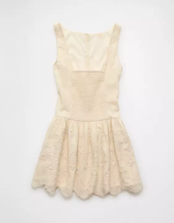 AE Buttoned Lace Mini Dress - Image 4