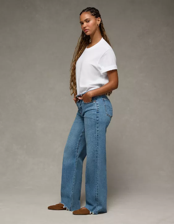 AE Strigid Curvy High-Waisted Stovepipe Jean - Image 5
