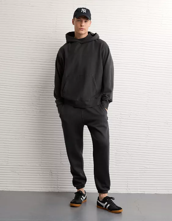 AE Laidback Luxe Heavyweight Hoodie - Image 5