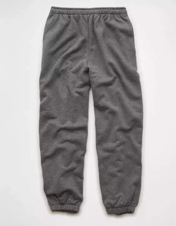AE Everyday Luxe Sweatpant - Image 4