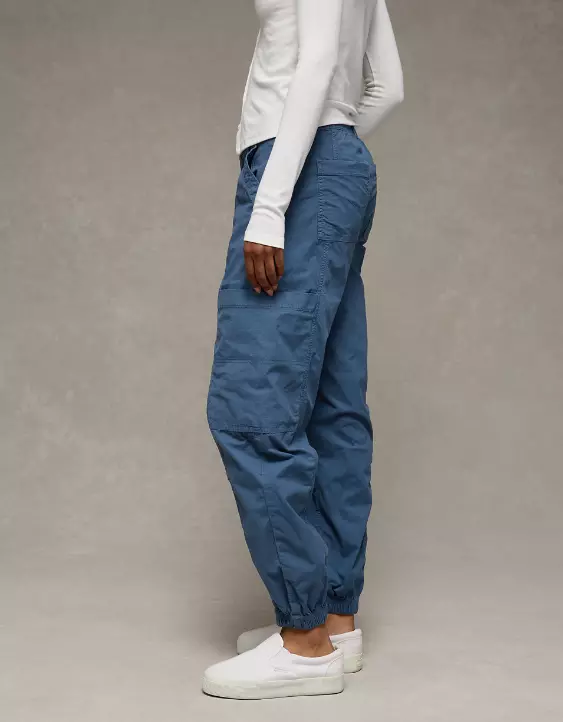 AE Snappy Stretch High-Waisted Baggy Cargo Jogger - Image 5