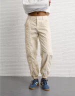AE Snappy Stretch High-Waisted Baggy Cargo Jogger